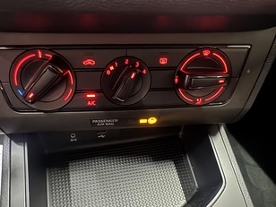 SEAT Ibiza 1.0 S&S Reference Plus 55 kW (75 CV)