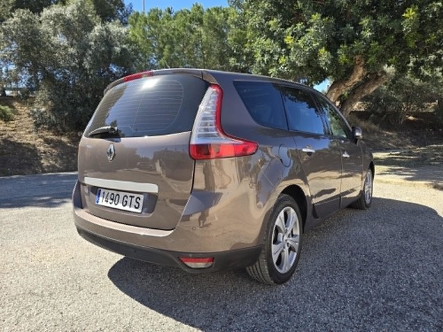 RenaultGrand Scenic Dynamique dCi 96 kW (130 CV) Vehículo usado en Barcelona - 5