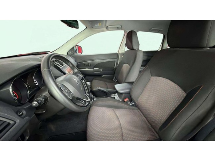 MitsubishiASX 160 MPI Motion 86 kW (117 CV) Vehículo usado en Barcelona - 8 MitsubishiASX 160 MPI Motion 86 kW (117 CV) Vehículo usado en Barcelona - 8