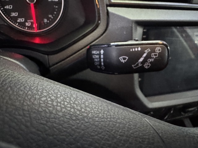 SEATIbiza 1.6 TDI Reference 70 kW (95 CV) Vehículo usado en Barcelona - 18