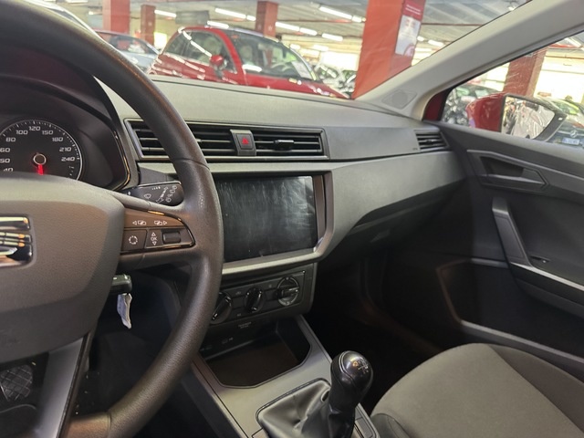 SEATIbiza 1.6 TDI Reference 70 kW (95 CV) Vehículo usado en Barcelona - 20