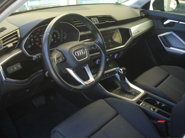 AudiQ3 S line 35 TDI 110 kW (150 CV) S tronic Vehículo usado en Barcelona - 11