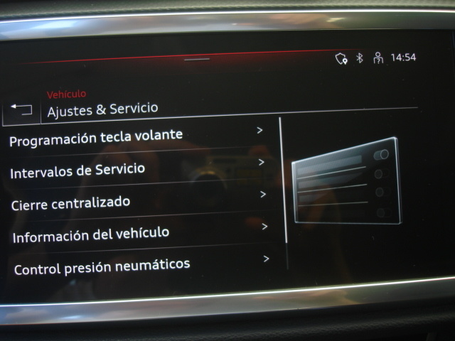 AudiQ3 S line 35 TDI 110 kW (150 CV) S tronic Vehículo usado en Barcelona - 20 AudiQ3 S line 35 TDI 110 kW (150 CV) S tronic Vehículo usado en Barcelona - 20