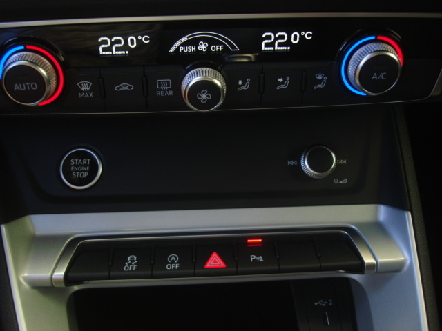 AudiQ3 S line 35 TDI 110 kW (150 CV) S tronic Vehículo usado en Barcelona - 23