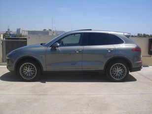 Porsche Cayenne S E-hybrid 306 kW (416 CV)
