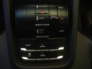 Porsche Cayenne S E-hybrid 306 kW (416 CV)