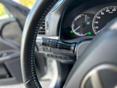 Lexus CT 200h Sport Edition 100 kW (136 CV) Lexus CT 200h Sport Edition 100 kW (136 CV)