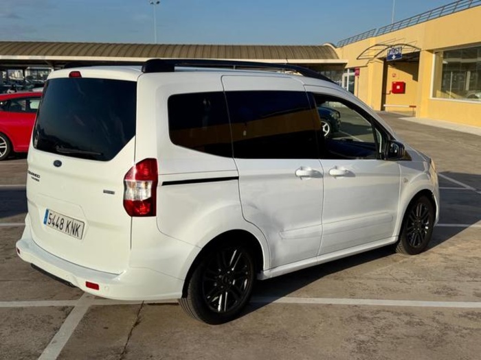 FordTourneo Courier 1.0 EcoBoost Sport 74 kW (100 CV) Vehículo usado en Barcelona - 4 FordTourneo Courier 1.0 EcoBoost Sport 74 kW (100 CV) Vehículo usado en Barcelona - 4