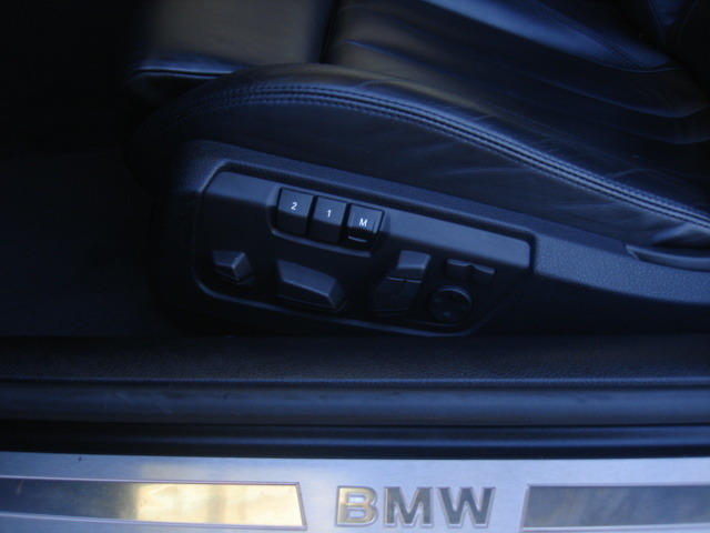 BMWSerie 6 650i xDrive Cabrio 300 kW (407 CV) Vehículo usado en Barcelona - 12 BMWSerie 6 650i xDrive Cabrio 300 kW (407 CV) Vehículo usado en Barcelona - 12