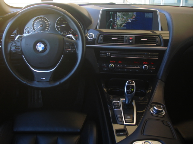 BMWSerie 6 650i xDrive Cabrio 300 kW (407 CV) Vehículo usado en Barcelona - 14 BMWSerie 6 650i xDrive Cabrio 300 kW (407 CV) Vehículo usado en Barcelona - 14