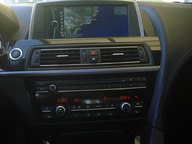 BMWSerie 6 650i xDrive Cabrio 300 kW (407 CV) Vehículo usado en Barcelona - 20