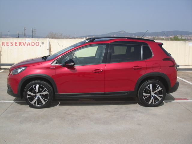 Peugeot2008 BlueHDi 120 GT Line EAT6 88 KW (120 CV) Vehículo usado en Barcelona - 3 Peugeot2008 BlueHDi 120 GT Line EAT6 88 KW (120 CV) Vehículo usado en Barcelona - 3
