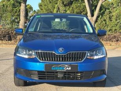 Skoda Fabia 1.0 MPI Ambition 55 kW (75 CV) Skoda Fabia 1.0 MPI Ambition 55 kW (75 CV)