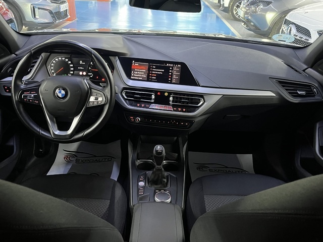 BMWSerie 1 118i 100 kW (136 CV) Vehículo usado en Barcelona - 11