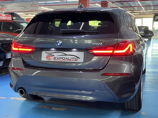 BMWSerie 1 118i 100 kW (136 CV) Vehículo usado en Barcelona - 31
