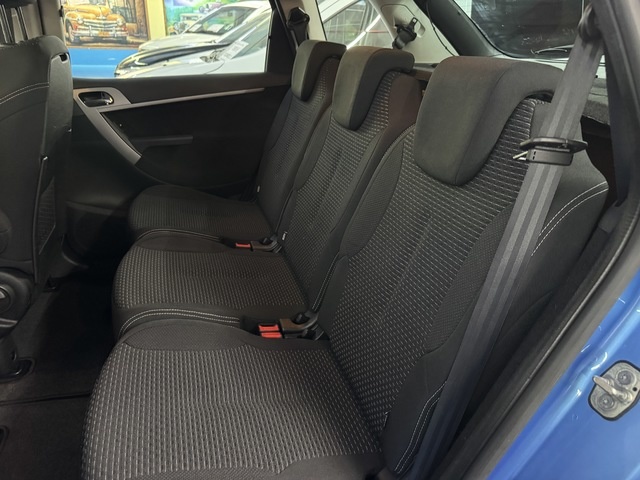 CitroenC4 Picasso 1.6 HDI Exclusive Plus 80 kW (112 CV) Vehículo usado en Barcelona - 15