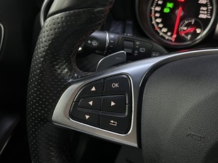 Mercedes-Benz Clase A 180 d AMG Line 80 kW (109 CV) Mercedes-Benz Clase A 180 d AMG Line 80 kW (109 CV)