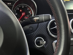 Mercedes-Benz Clase A 180 d AMG Line 80 kW (109 CV)