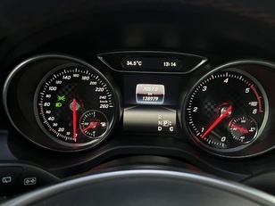 Mercedes-Benz Clase A 180 d AMG Line 80 kW (109 CV) Mercedes-Benz Clase A 180 d AMG Line 80 kW (109 CV)