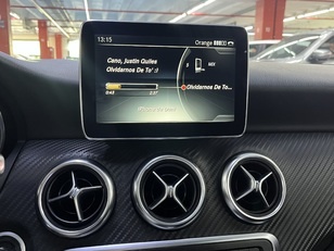 Mercedes-Benz Clase A 180 d AMG Line 80 kW (109 CV) Mercedes-Benz Clase A 180 d AMG Line 80 kW (109 CV)