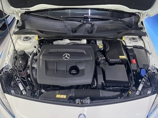 Mercedes-Benz Clase A 180 d AMG Line 80 kW (109 CV)