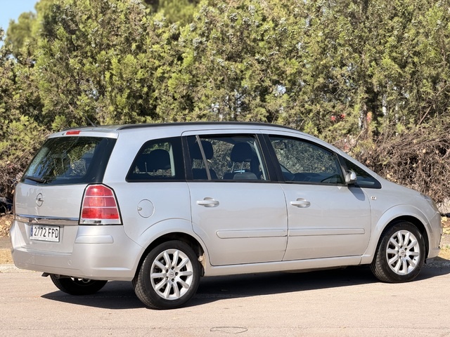 OpelZafira 1.6 16v Essentia 77 kW (105 CV) Vehículo usado en Barcelona - 8