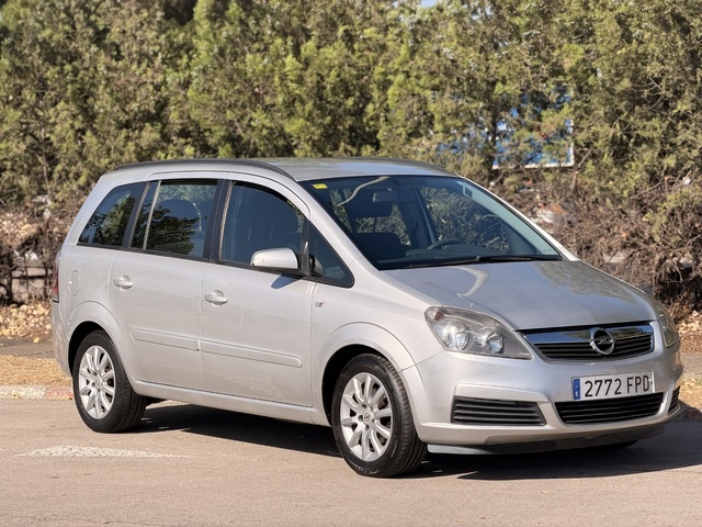 OpelZafira 1.6 16v Essentia 77 kW (105 CV) Vehículo usado en Barcelona - 10