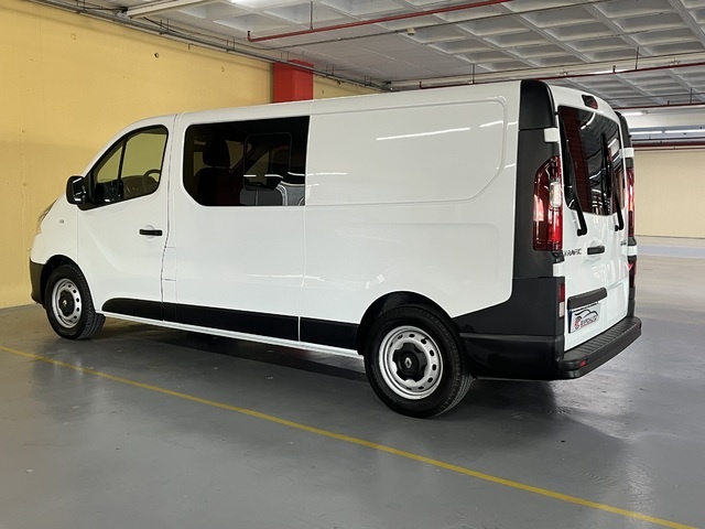 RenaultTrafic Furgon 27 L1H1 Energy Blue dCi 107 kW (145 CV) Vehículo usado en Barcelona - 6