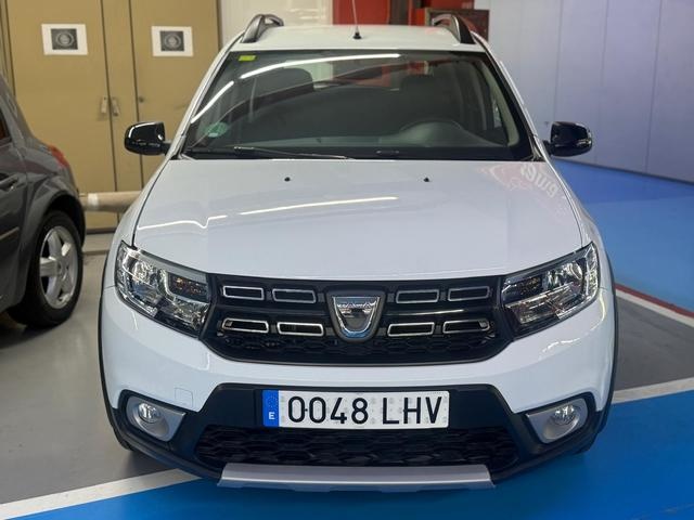 DaciaSandero Serie Limitada Aniversario TCE 74 kW (100 CV) Vehículo usado en Barcelona - 1 DaciaSandero Serie Limitada Aniversario TCE 74 kW (100 CV) Vehículo usado en Barcelona - 1