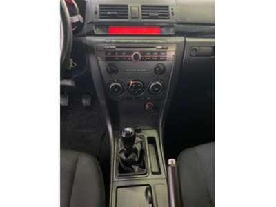 Mazda Mazda 3 1.6 CRTD Active 85 kW (115 CV) Mazda Mazda 3 1.6 CRTD Active 85 kW (115 CV)