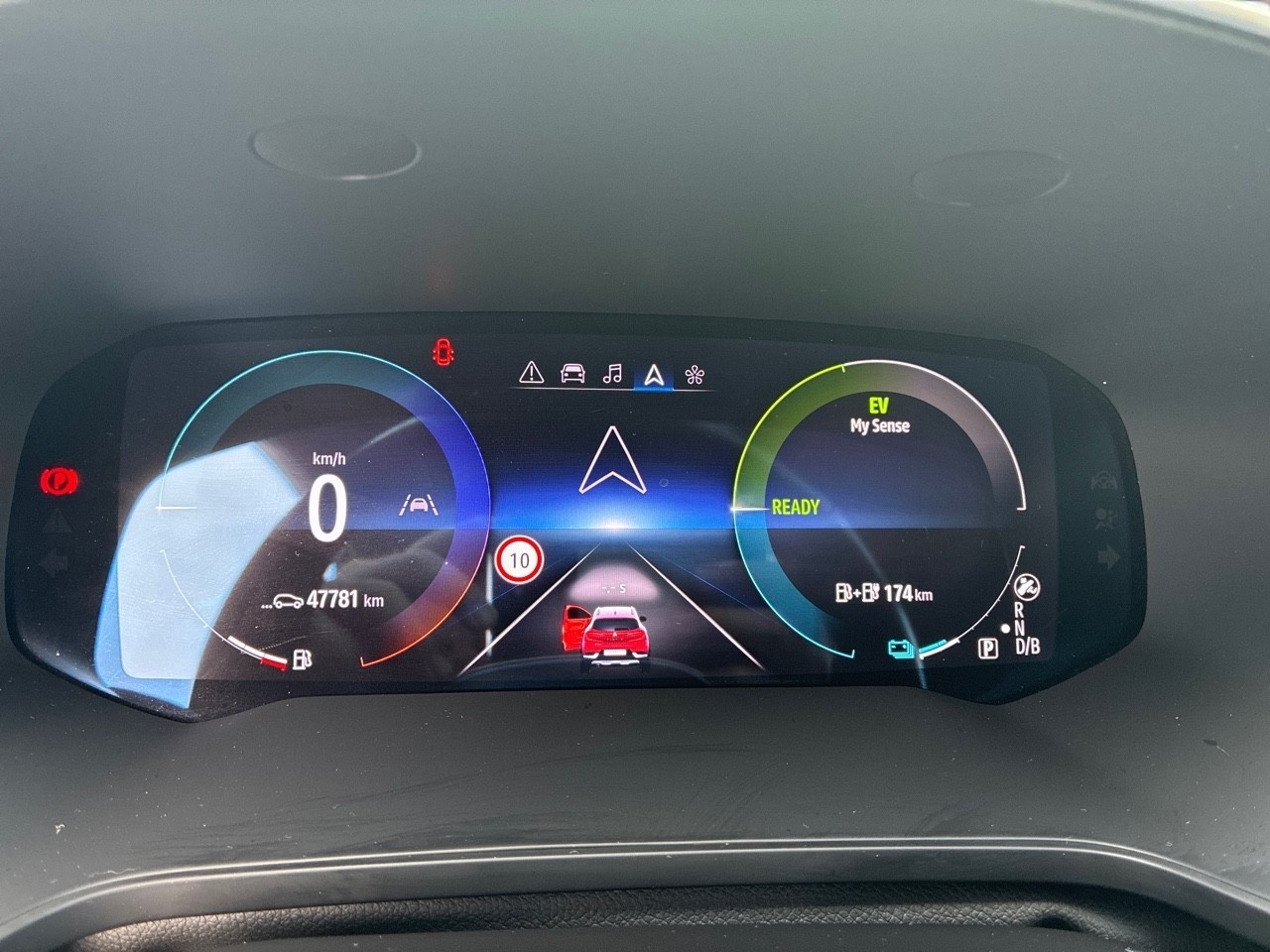 Renault Captur Techno E-Tech PHEV 118 kW (160 CV) - foto 8 de Renault Captur