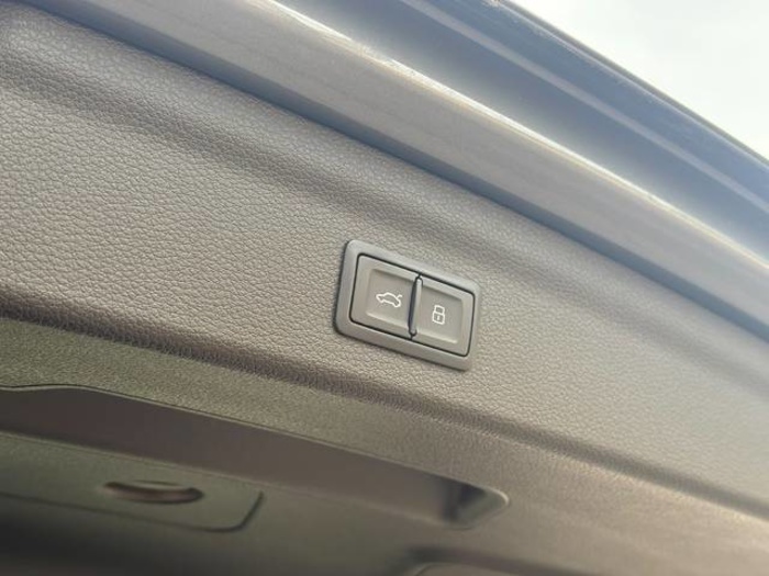 AudiQ3 Advanced 35 TDI 110 kW (150 CV) S tronic Vehículo usado en Barcelona - 17 AudiQ3 Advanced 35 TDI 110 kW (150 CV) S tronic Vehículo usado en Barcelona - 17
