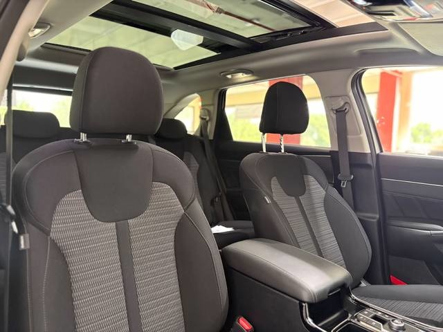 KiaSorento 1.6 T-GDi PHEV Emotion 4x4 195 kW (265 CV) Vehículo usado en Barcelona - 38