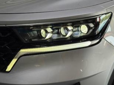 Kia Sorento 1.6 T-GDi PHEV Emotion 4x4 195 kW (265 CV) Kia Sorento 1.6 T-GDi PHEV Emotion 4x4 195 kW (265 CV)