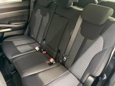 Kia Sorento 1.6 T-GDi PHEV Emotion 4x4 195 kW (265 CV) Kia Sorento 1.6 T-GDi PHEV Emotion 4x4 195 kW (265 CV)