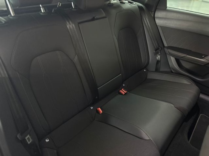 CUPRALeon Sportstourer 1.5 eTSI DSG 110 kW (150 CV) Vehículo usado en Barcelona - 25 CUPRALeon Sportstourer 1.5 eTSI DSG 110 kW (150 CV) Vehículo usado en Barcelona - 25