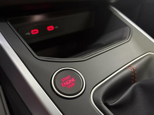 SEATArona 1.0 TSI FR XM 85 kW (115 CV) Vehículo usado en Barcelona - 32