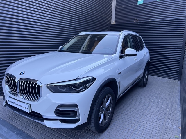 BMWX5 xDrive45e 290 kW (394 CV)