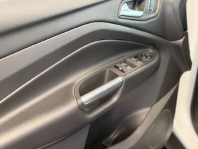 Ford Kuga 1.5 EcoBoost S&S Trend+ 4x2 88 kW (120 CV) Ford Kuga 1.5 EcoBoost S&S Trend+ 4x2 88 kW (120 CV)