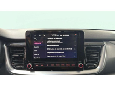Kia Stonic 1.0 T-GDi MHEV Drive DCT 74 kW (101 CV) Kia Stonic 1.0 T-GDi MHEV Drive DCT 74 kW (101 CV)