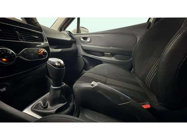 RenaultClio Zen TCe 66 kW (90 CV) Vehículo usado en Barcelona - 16