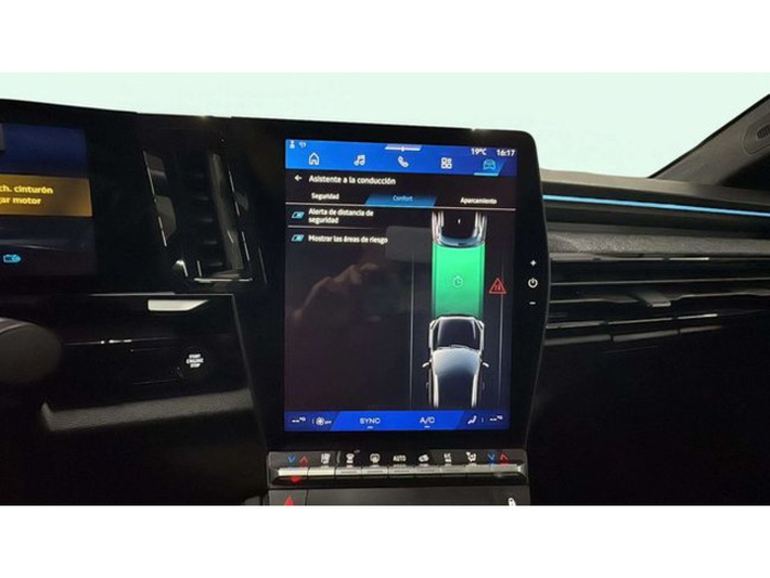 RenaultAustral Evolution E-Tech Full Hybrid 147 kW (200 CV) Vehículo usado en Barcelona - 14 RenaultAustral Evolution E-Tech Full Hybrid 147 kW (200 CV) Vehículo usado en Barcelona - 14