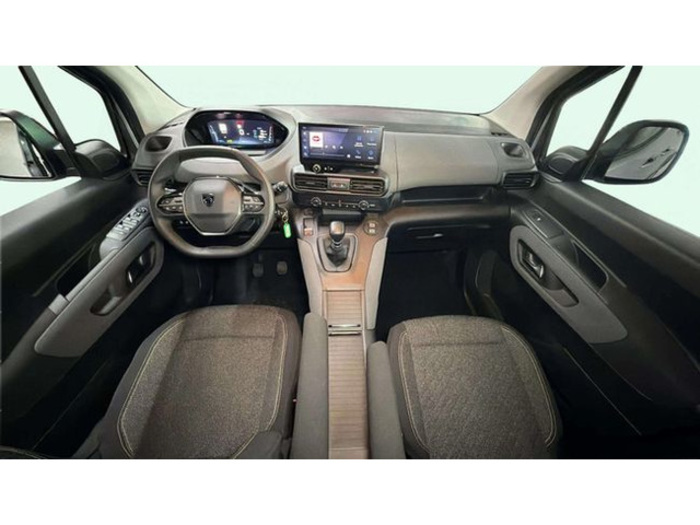 PeugeotRifter Active Pack Business Standard BlueHDi 73 kW (100 CV) Vehículo usado en Barcelona - 7 PeugeotRifter Active Pack Business Standard BlueHDi 73 kW (100 CV) Vehículo usado en Barcelona - 7