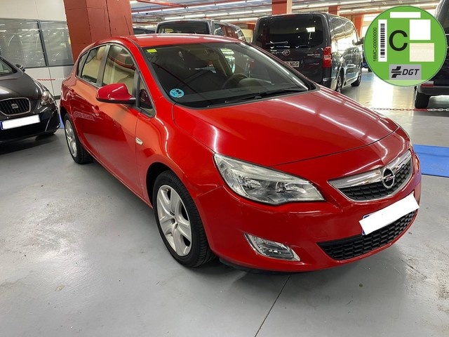 OpelAstra 1.4 Essentia 74 kW (100 CV) Vehículo usado en Barcelona - 3