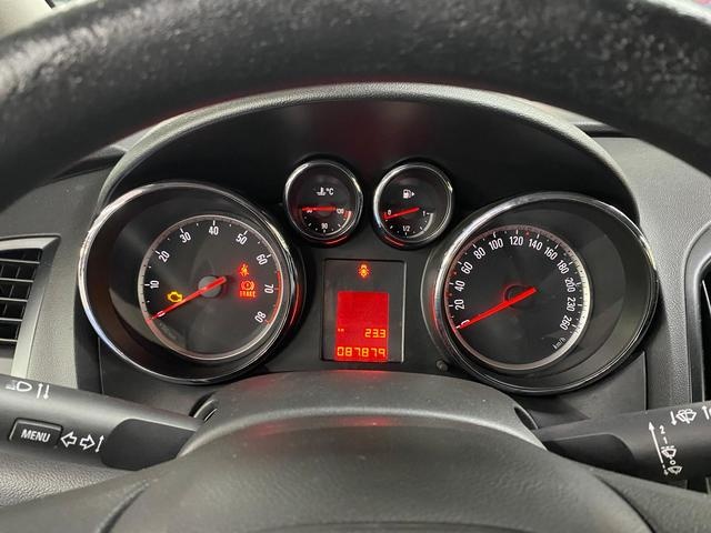 OpelAstra 1.4 Essentia 74 kW (100 CV) Vehículo usado en Barcelona - 8