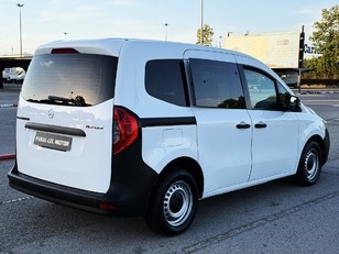 Mercedes-Benz Citan Combi 110 CDI Tourer Base Largo 70 kW (95 CV) Mercedes-Benz Citan Combi 110 CDI Tourer Base Largo 70 kW (95 CV)