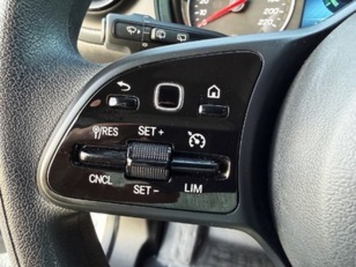 Mercedes-Benz Citan Combi 110 CDI Tourer Base Largo 70 kW (95 CV) Mercedes-Benz Citan Combi 110 CDI Tourer Base Largo 70 kW (95 CV)