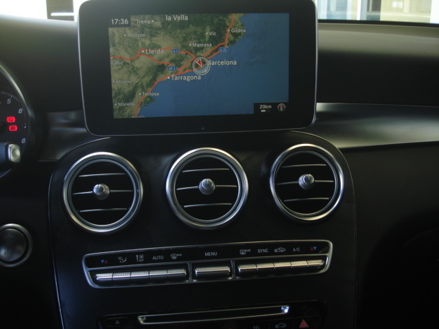 Mercedes-BenzGLC 250 4MATIC 155 kW (211 CV) Vehículo usado en Barcelona - 22