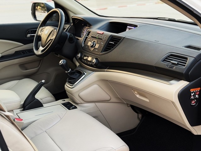 HondaCR-V 2.2 I-DTEC Luxury 110 kW (150 CV) Vehículo usado en Barcelona - 27