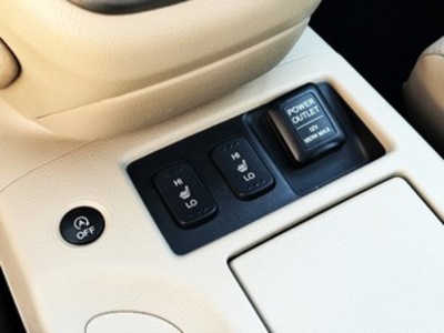 Honda CR-V 2.2 I-DTEC Luxury 110 kW (150 CV) Honda CR-V 2.2 I-DTEC Luxury 110 kW (150 CV)